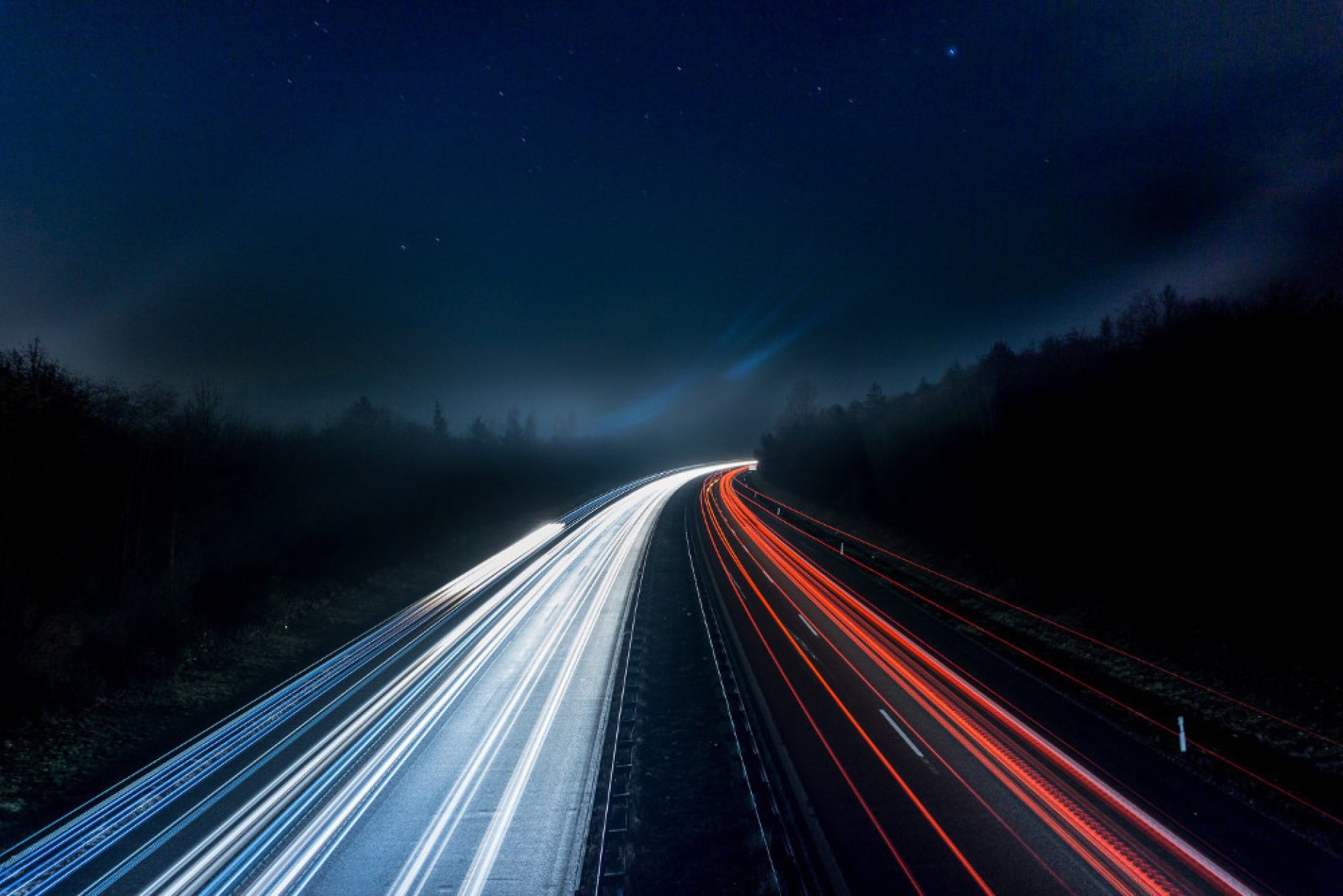 Autobahn nachts